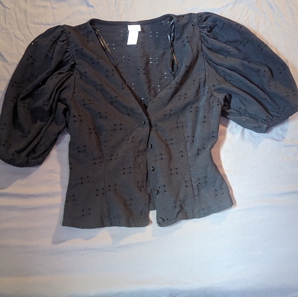 H&M Blouse with flower eyelets Medium
